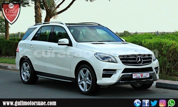 Buy Import Mercedes-Benz 190 (W201) White Car in Import - Dubai in Curacao