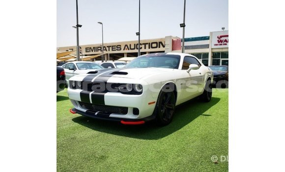 Buy Import Dodge Challenger White Car in Import - Dubai in Curacao Buy Import Dodge Challenger White Car in Import - Dubai in Curacao