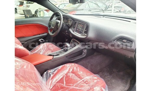 Buy Import Dodge Challenger White Car in Import - Dubai in Curacao Buy Import Dodge Challenger White Car in Import - Dubai in Curacao