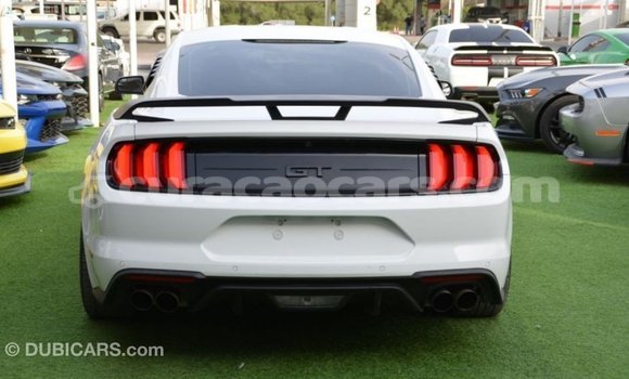 Buy Import Ford Mustang White Car in Import - Dubai in Curacao Buy Import Ford Mustang White Car in Import - Dubai in Curacao