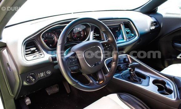 Buy Import Dodge Challenger White Car in Import - Dubai in Curacao Buy Import Dodge Challenger White Car in Import - Dubai in Curacao
