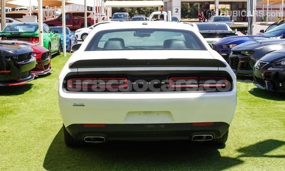 Buy Import Dodge Challenger White Car in Import - Dubai in Curacao Buy Import Dodge Challenger White Car in Import - Dubai in Curacao
