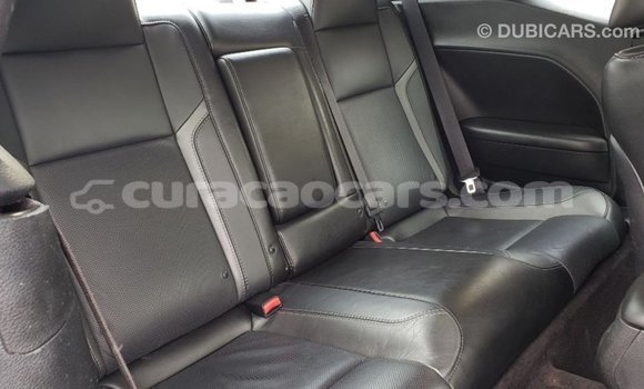 Buy Import Dodge Challenger White Car in Import - Dubai in Curacao Buy Import Dodge Challenger White Car in Import - Dubai in Curacao