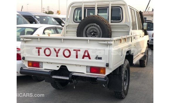 Buy Import Toyota Land Cruiser White Car in Import - Dubai in Curacao Buy Import Toyota Land Cruiser White Car in Import - Dubai in Curacao