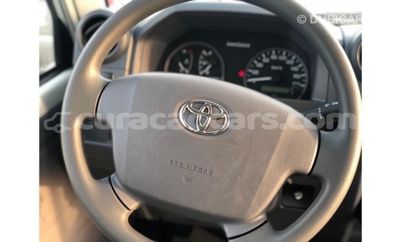 Buy Import Toyota Land Cruiser White Car in Import - Dubai in Curacao Buy Import Toyota Land Cruiser White Car in Import - Dubai in Curacao