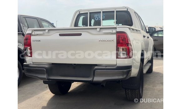 Buy Import Toyota Hilux White Car in Import - Dubai in Curacao Buy Import Toyota Hilux White Car in Import - Dubai in Curacao