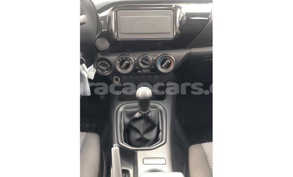Buy Import Toyota Hilux White Car in Import - Dubai in Curacao Buy Import Toyota Hilux White Car in Import - Dubai in Curacao
