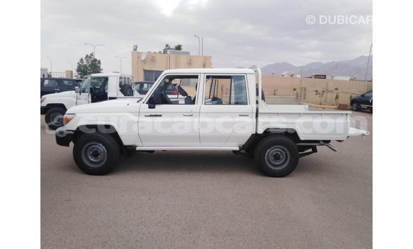 Buy Import Toyota Land Cruiser White Car in Import - Dubai in Curacao Buy Import Toyota Land Cruiser White Car in Import - Dubai in Curacao
