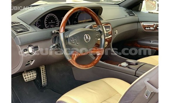 Buy Import Mercedes-Benz 190 (W201) White Car in Import - Dubai in Curacao Buy Import Mercedes-Benz 190 (W201) White Car in Import - Dubai in Curacao