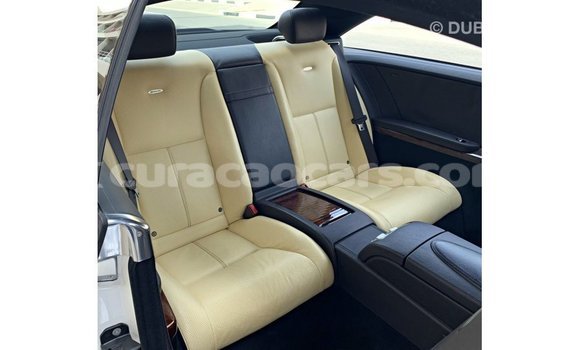 Buy Import Mercedes-Benz 190 (W201) White Car in Import - Dubai in Curacao Buy Import Mercedes-Benz 190 (W201) White Car in Import - Dubai in Curacao
