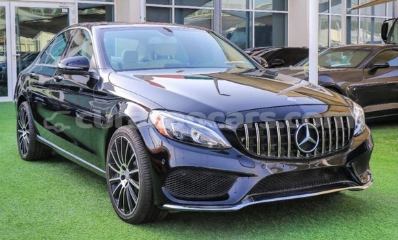 Buy Import Mercedes-Benz 600 Black Car in Import - Dubai in Curacao