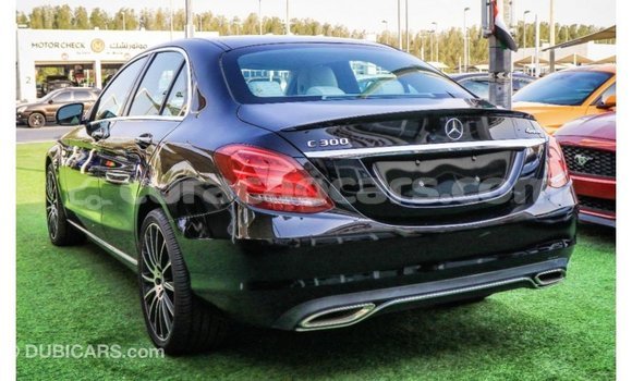 Buy Import Mercedes-Benz 600 Black Car in Import - Dubai in Curacao Buy Import Mercedes-Benz 600 Black Car in Import - Dubai in Curacao