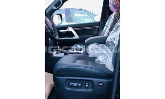 Buy Import Toyota Land Cruiser Black Car in Import - Dubai in Curacao Buy Import Toyota Land Cruiser Black Car in Import - Dubai in Curacao