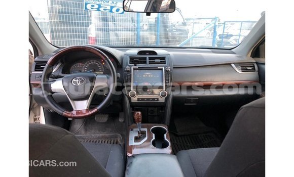 Buy Import Toyota Camry White Car in Import - Dubai in Curacao Buy Import Toyota Camry White Car in Import - Dubai in Curacao