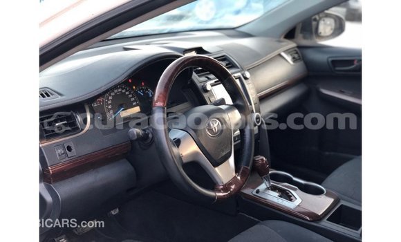 Buy Import Toyota Camry White Car in Import - Dubai in Curacao Buy Import Toyota Camry White Car in Import - Dubai in Curacao