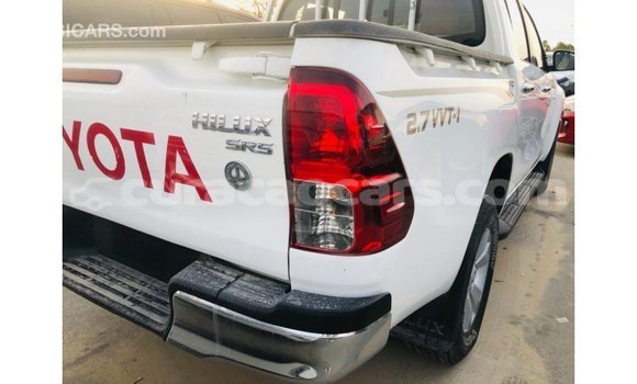 Buy Import Toyota Hilux White Car in Import - Dubai in Curacao Buy Import Toyota Hilux White Car in Import - Dubai in Curacao