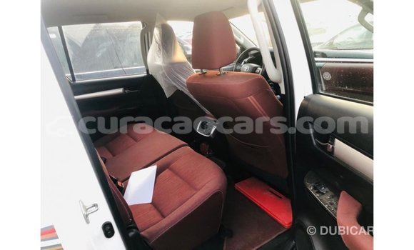Buy Import Toyota Hilux White Car in Import - Dubai in Curacao Buy Import Toyota Hilux White Car in Import - Dubai in Curacao