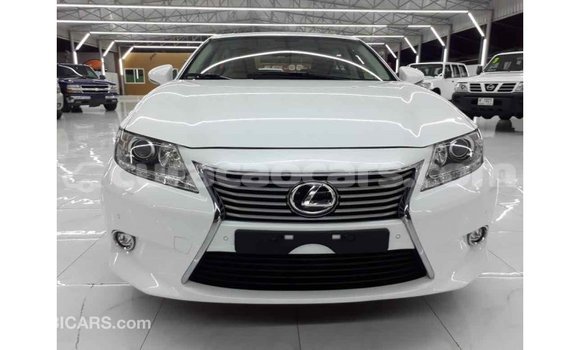 Buy Import Lexus ES White Car in Import - Dubai in Curacao Buy Import Lexus ES White Car in Import - Dubai in Curacao