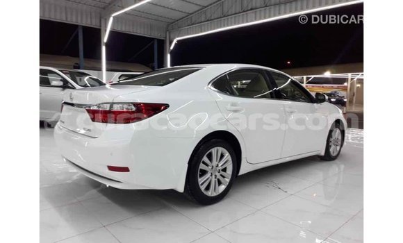 Buy Import Lexus ES White Car in Import - Dubai in Curacao Buy Import Lexus ES White Car in Import - Dubai in Curacao