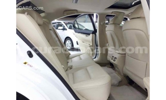 Buy Import Lexus ES White Car in Import - Dubai in Curacao Buy Import Lexus ES White Car in Import - Dubai in Curacao