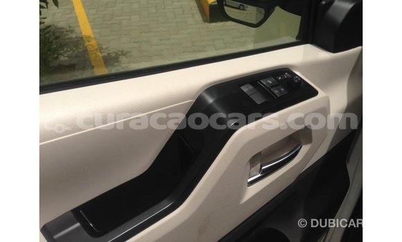 Buy Import Toyota Hiace White Car in Import - Dubai in Curacao Buy Import Toyota Hiace White Car in Import - Dubai in Curacao