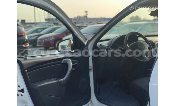 Buy Import Renault Duster White Car in Import - Dubai in Curacao Buy Import Renault Duster White Car in Import - Dubai in Curacao