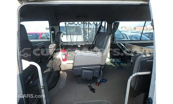 Buy Import Nissan Caravan White Car in Import - Dubai in Curacao Buy Import Nissan Caravan White Car in Import - Dubai in Curacao