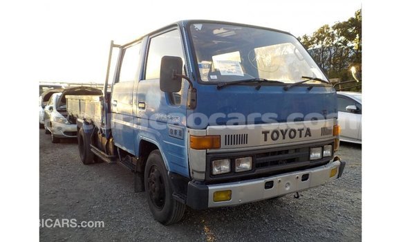 Buy Import Toyota Dyna Blue Car in Import - Dubai in Curacao Buy Import Toyota Dyna Blue Car in Import - Dubai in Curacao