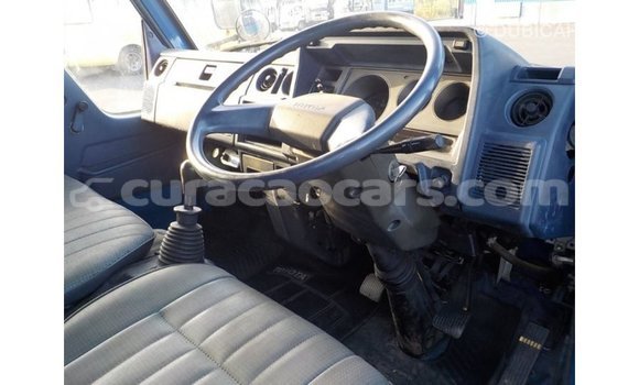 Buy Import Toyota Dyna Blue Car in Import - Dubai in Curacao Buy Import Toyota Dyna Blue Car in Import - Dubai in Curacao