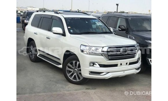 Buy Import Toyota Land Cruiser White Car in Import - Dubai in Curacao Buy Import Toyota Land Cruiser White Car in Import - Dubai in Curacao