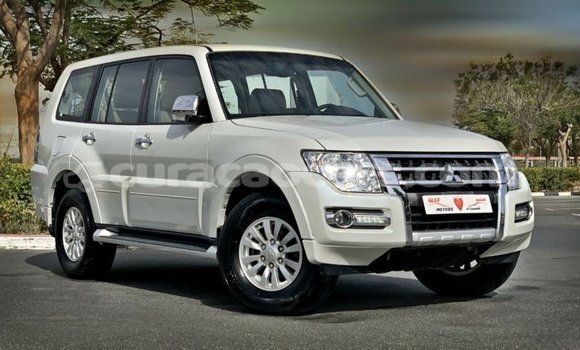 Buy Import Mitsubishi Pajero White Car in Import - Dubai in Curacao Buy Import Mitsubishi Pajero White Car in Import - Dubai in Curacao