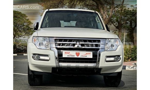 Buy Import Mitsubishi Pajero White Car in Import - Dubai in Curacao Buy Import Mitsubishi Pajero White Car in Import - Dubai in Curacao