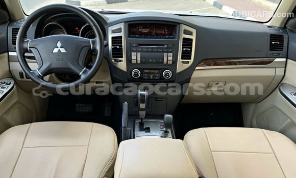 Buy Import Mitsubishi Pajero White Car in Import - Dubai in Curacao Buy Import Mitsubishi Pajero White Car in Import - Dubai in Curacao