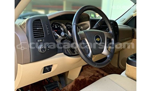 Buy Import Chevrolet Silverado White Car in Import - Dubai in Curacao Buy Import Chevrolet Silverado White Car in Import - Dubai in Curacao