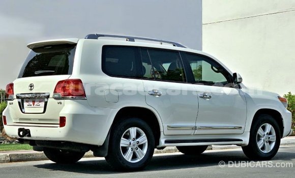 Buy Import Toyota Land Cruiser White Car in Import - Dubai in Curacao Buy Import Toyota Land Cruiser White Car in Import - Dubai in Curacao