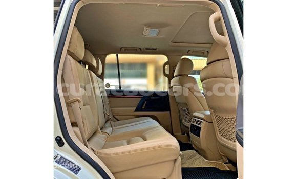Buy Import Toyota Land Cruiser White Car in Import - Dubai in Curacao Buy Import Toyota Land Cruiser White Car in Import - Dubai in Curacao