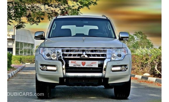 Buy Import Mitsubishi Pajero White Car in Import - Dubai in Curacao Buy Import Mitsubishi Pajero White Car in Import - Dubai in Curacao