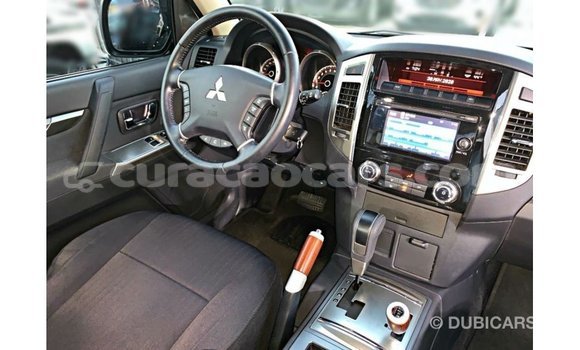 Buy Import Mitsubishi Pajero White Car in Import - Dubai in Curacao Buy Import Mitsubishi Pajero White Car in Import - Dubai in Curacao