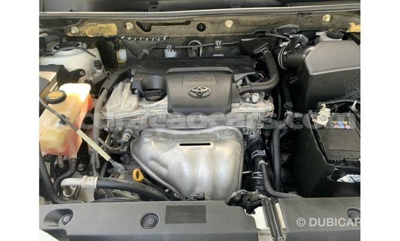 Buy Import Toyota 4Runner White Car in Import - Dubai in Curacao Buy Import Toyota 4Runner White Car in Import - Dubai in Curacao