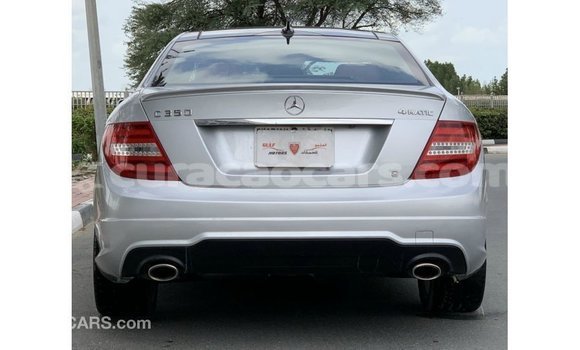 Buy Import Mercedes-Benz 190 (W201) Other Car in Import - Dubai in Curacao Buy Import Mercedes-Benz 190 (W201) Other Car in Import - Dubai in Curacao