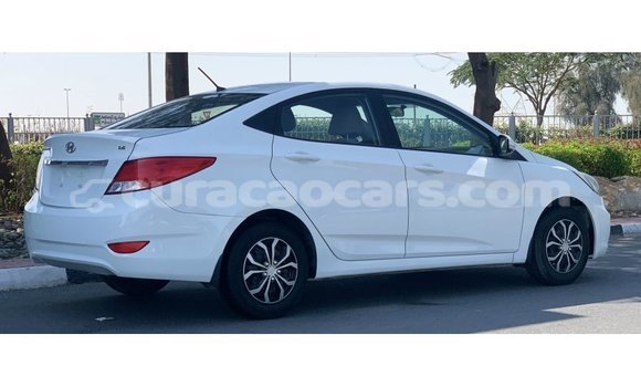 Buy Import Hyundai Accent White Car in Import - Dubai in Curacao Buy Import Hyundai Accent White Car in Import - Dubai in Curacao