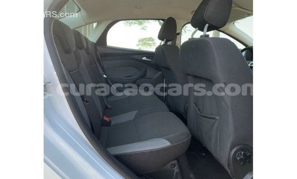 Buy Import Ford Focus White Car in Import - Dubai in Curacao Buy Import Ford Focus White Car in Import - Dubai in Curacao