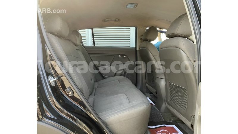 Big with watermark kia sportage curacao import dubai 3345