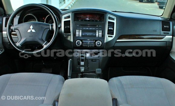 Buy Import Mitsubishi Pajero Brown Car in Import - Dubai in Curacao Buy Import Mitsubishi Pajero Brown Car in Import - Dubai in Curacao