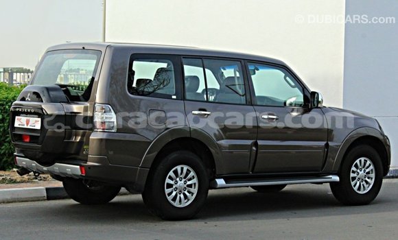 Buy Import Mitsubishi Pajero Brown Car in Import - Dubai in Curacao Buy Import Mitsubishi Pajero Brown Car in Import - Dubai in Curacao