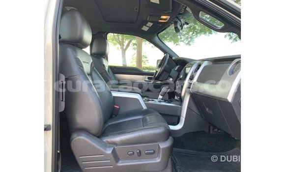 Buy Import Ford Club Wagon Beige Car in Import - Dubai in Curacao Buy Import Ford Club Wagon Beige Car in Import - Dubai in Curacao