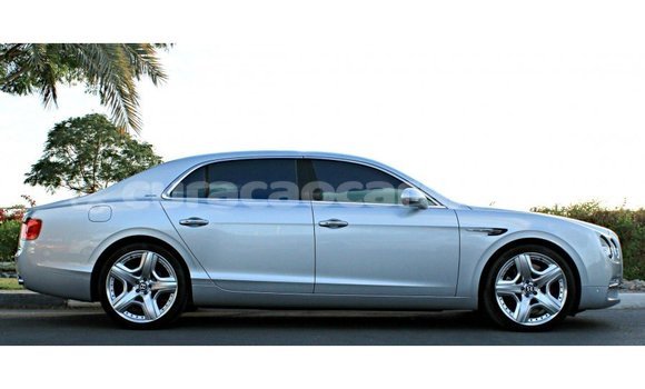 Buy Import Bentley Flying Spur Other Car in Import - Dubai in Curacao Buy Import Bentley Flying Spur Other Car in Import - Dubai in Curacao