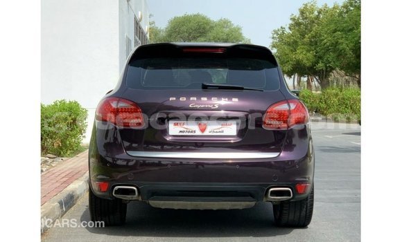 Buy Import Porsche Cayenne Other Car in Import - Dubai in Curacao Buy Import Porsche Cayenne Other Car in Import - Dubai in Curacao