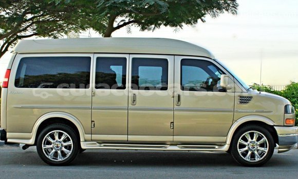 Buy Import GMC Acadia Other Car in Import - Dubai in Curacao Buy Import GMC Acadia Other Car in Import - Dubai in Curacao