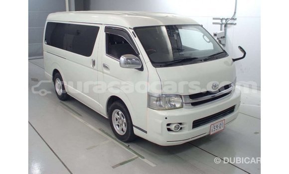 Buy Import Toyota Regius White Car in Import - Dubai in Curacao Buy Import Toyota Regius White Car in Import - Dubai in Curacao